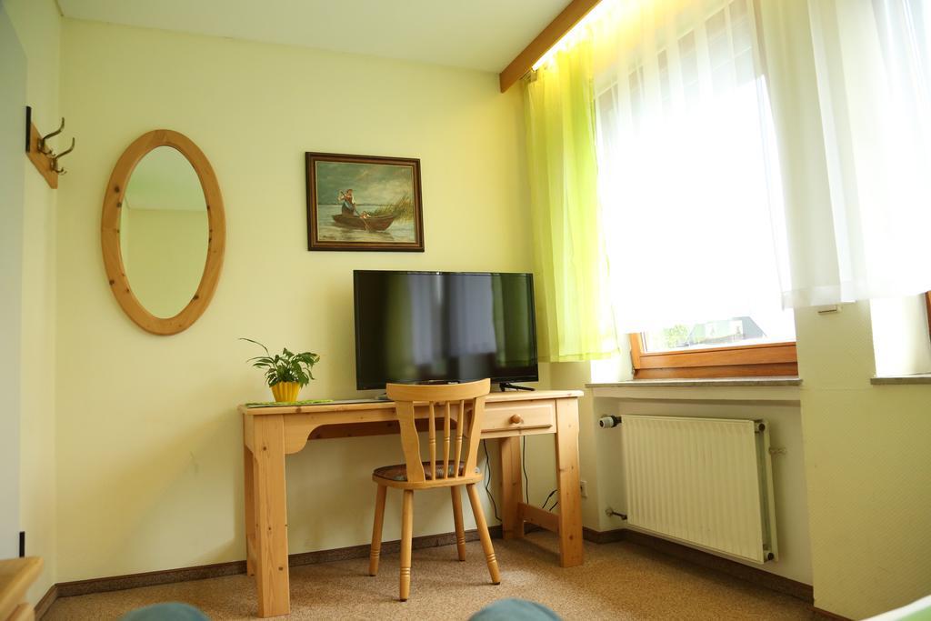 Hotel Bechtel Burbach  Rum bild